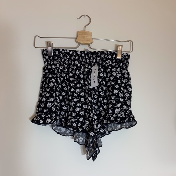 PacSun Pants - PacSun Kendall & Kylie black floral shorts